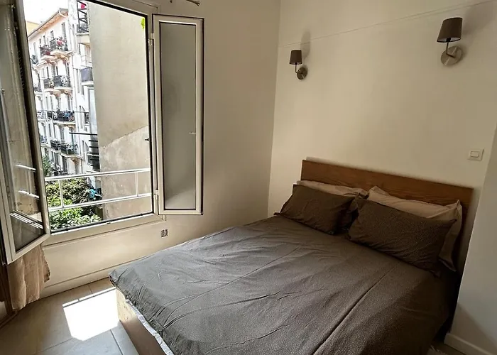 2 Pieces Apartment *